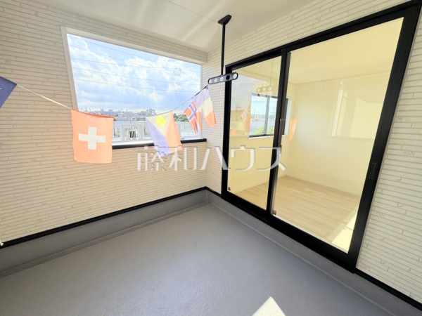 2号棟 バルコニー 【うるま市字天願】 2号棟 バルコニー 【うるま市字天願】