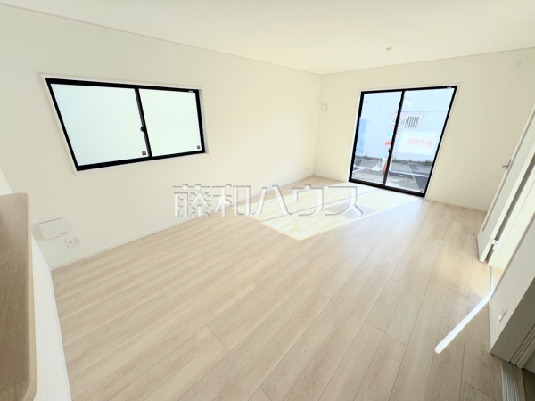 2号棟 リビング 【うるま市字天願】 2号棟 リビング 【うるま市字天願】