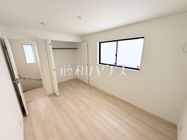 2号棟 居室 【うるま市字天願】 2号棟 居室 【うるま市字天願】