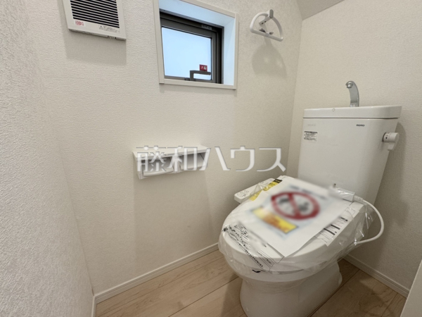 3号棟 トイレ 【うるま市字天願】 3号棟 トイレ 【うるま市字天願】