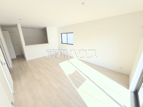 3号棟 リビング 【うるま市字天願】 3号棟 リビング 【うるま市字天願】