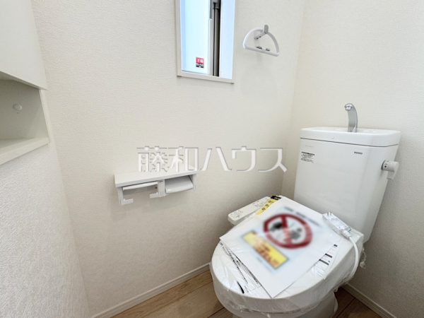 3号棟 トイレ 【うるま市字天願】 3号棟 トイレ 【うるま市字天願】