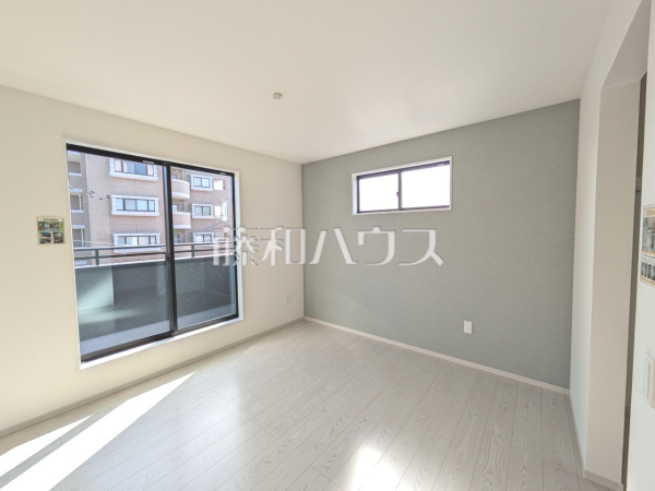 住まいの事なら地元で豊富な実績を誇る、地域密着の当社へお任せ下さい! 1号棟 居室 【福岡市城南区神松寺1丁目】 住まいの事なら地元で豊富な実績を誇る、地域密着の当社へお任せ下さい! 1号棟 居室 【福岡市城南区神松寺1丁目】