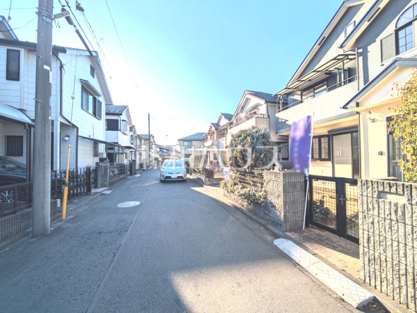 接道状況および現場風景 【東村山市恩多町1丁目】 接道状況および現場風景 【東村山市恩多町1丁目】