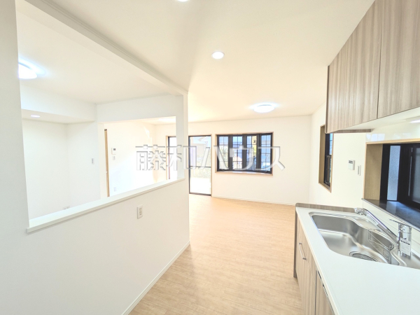 キッチン 【東村山市恩多町1丁目】 キッチン 【東村山市恩多町1丁目】