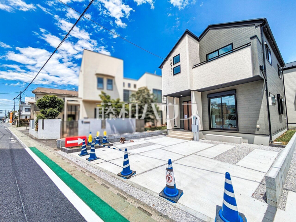 現場風景 【日野市大字上田】ぜひ実物をご覧いただきたく思います。喜んでご案内いたしますのでお気軽にお問合せ下さい。 現場風景 【日野市大字上田】ぜひ実物をご覧いただきたく思います。喜んでご案内いたしますのでお気軽にお問合せ下さい。