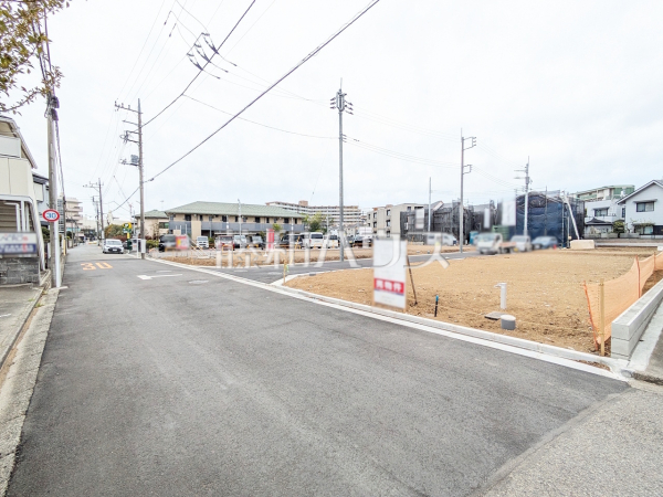 接道状況および現場風景 【東村山市栄町3丁目】 接道状況および現場風景 【東村山市栄町3丁目】