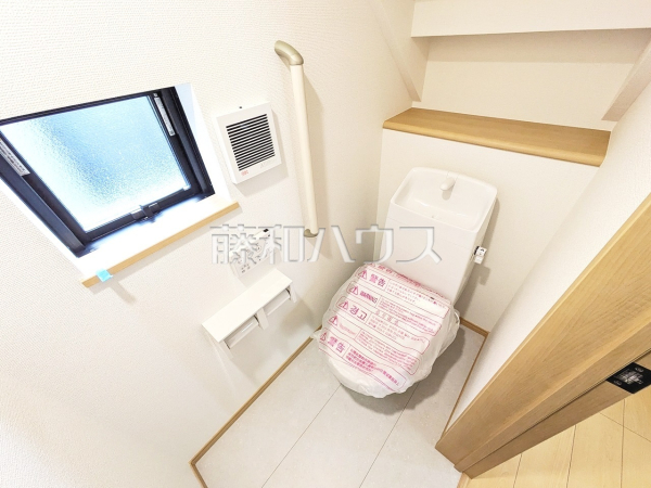 B号棟 1Fトイレ 【西春日井郡豊山町大字青山】 B号棟 1Fトイレ 【西春日井郡豊山町大字青山】