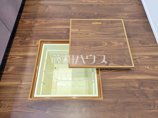 2号棟 床下収納 【八王子市大楽寺町】