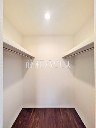 2号棟 ウォークインクローゼット 【八王子市大楽寺町】 2号棟 ウォークインクローゼット 【八王子市大楽寺町】