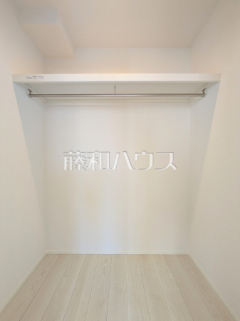 1号棟 ウォークインクローゼット 【富士見市水谷東1丁目】 1号棟 ウォークインクローゼット 【富士見市水谷東1丁目】