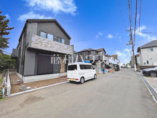 接道状況および現場風景 【日野市日野本町3丁目】 接道状況および現場風景 【日野市日野本町3丁目】