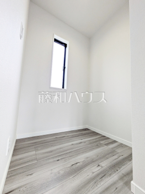 1号棟 リビング 【府中市南町3丁目】