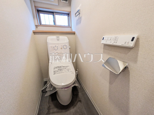 トイレ 【新座市片山3丁目】 トイレ 【新座市片山3丁目】