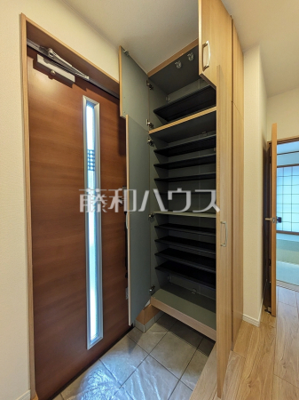 玄関収納 【新座市片山3丁目】 玄関収納 【新座市片山3丁目】