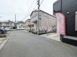 接道状況および現場風景 【新座市片山3丁目】 接道状況および現場風景 【新座市片山3丁目】