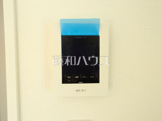 TVモニター付きインターホン 訪問者がひと目で分かります