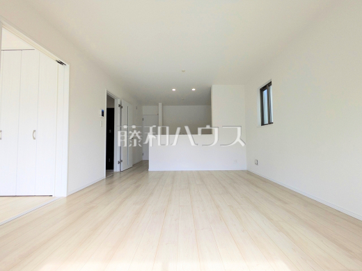 F号棟 リビング 【府中市日新町3丁目】