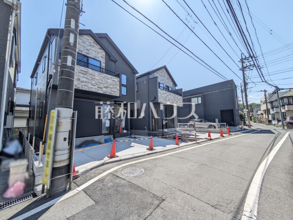 接道状況および現場風景 【日野市大字日野】 接道状況および現場風景 【日野市大字日野】