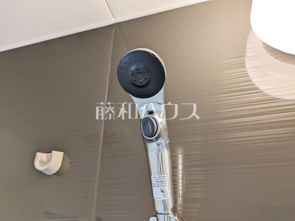2号棟 スイッチ付きシャワーヘッド 【日野市大字日野】 2号棟 スイッチ付きシャワーヘッド 【日野市大字日野】