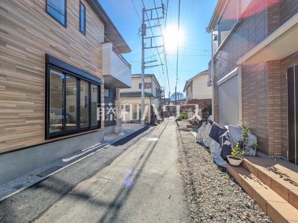 接道状況および現場風景 【国立市北3丁目】 接道状況および現場風景 【国立市北3丁目】