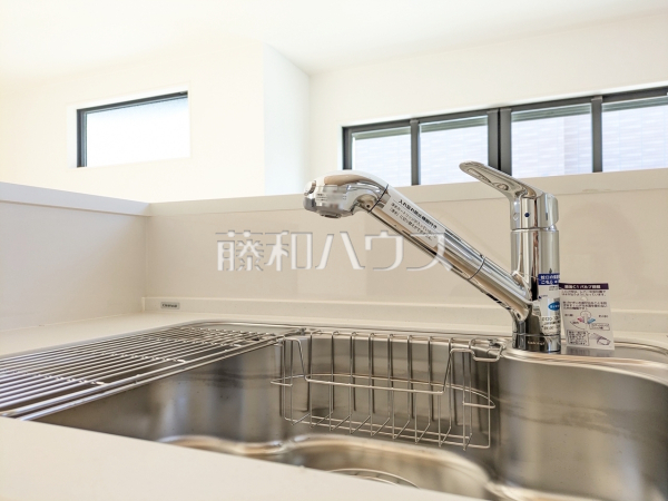 いつでもおいしいお水が飲める浄水器一体型水栓も完備 【国立市北3丁目】 いつでもおいしいお水が飲める浄水器一体型水栓も完備 【国立市北3丁目】