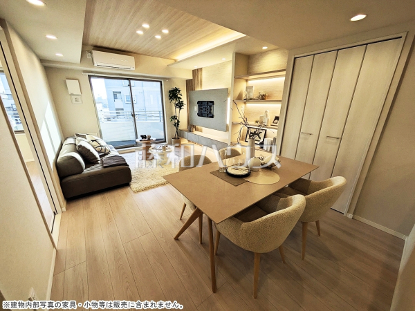 リビング採光溢れるリビングで、家族団らんのひと時をお過ごし下さい。 【クラッシィハウス浜田山】 リビング採光溢れるリビングで、家族団らんのひと時をお過ごし下さい。 【クラッシィハウス浜田山】