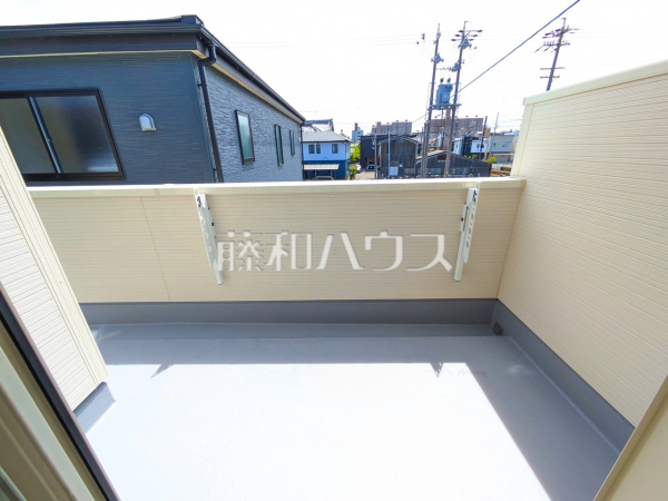 1号棟 バルコニー 【岩倉市宮前町1丁目】 1号棟 バルコニー 【岩倉市宮前町1丁目】