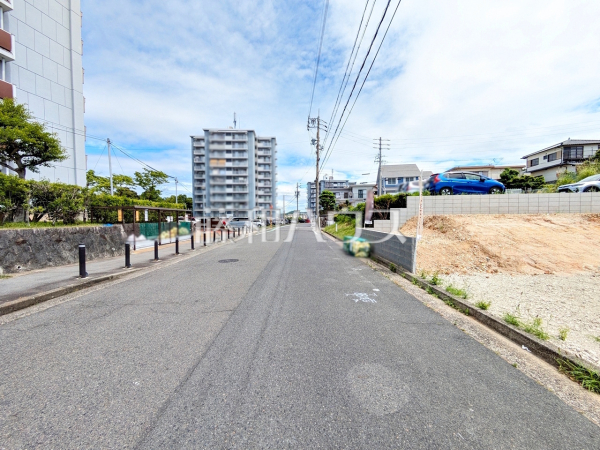 接道状況および現場風景 【春日井市高座台3丁目】 接道状況および現場風景 【春日井市高座台3丁目】