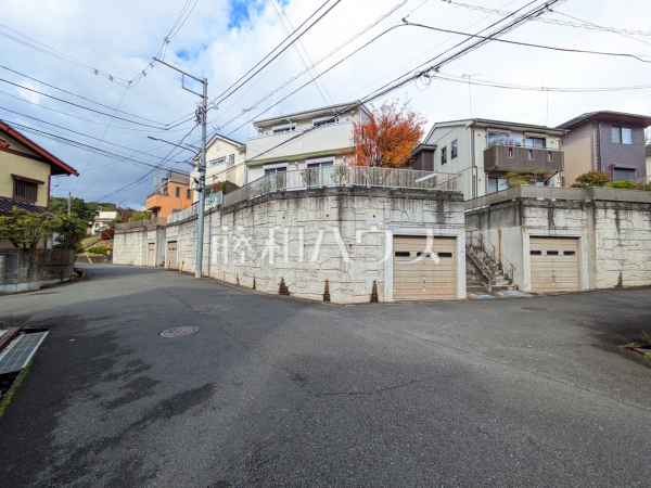 接道状況および現場風景 【八王子市大塚】 接道状況および現場風景 【八王子市大塚】