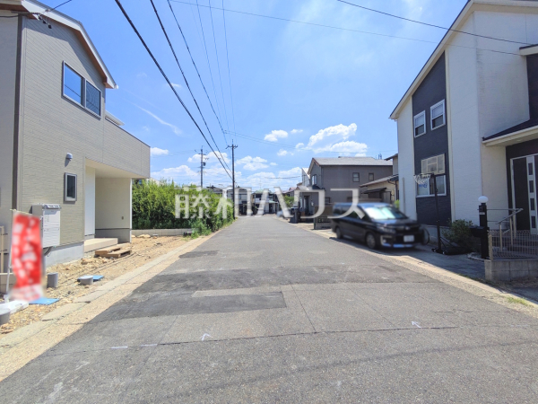 接道状況および現場風景 【春日井市林島町4丁目】 接道状況および現場風景 【春日井市林島町4丁目】