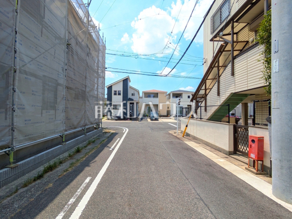 接道状況および現場風景 【春日井市林島町4丁目】 接道状況および現場風景 【春日井市林島町4丁目】