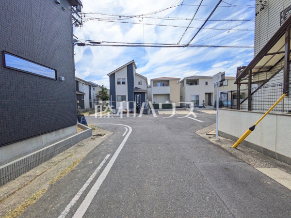 接道状況および現場風景 【春日井市林島町4丁目】 接道状況および現場風景 【春日井市林島町4丁目】