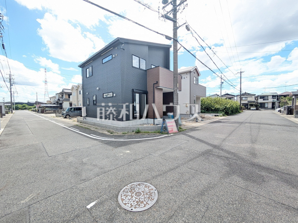 接道状況および現場風景 【春日井市林島町4丁目】 接道状況および現場風景 【春日井市林島町4丁目】