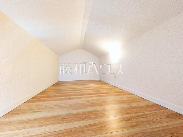 1号棟 小屋裏収納 【立川市栄町3丁目】 1号棟 小屋裏収納 【立川市栄町3丁目】