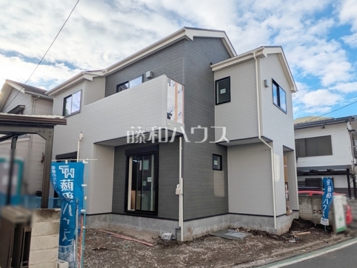 一戸建ての多いエリアのため、静かで落ち着いた雰囲気の街並みです。 【新座市道場1丁目】