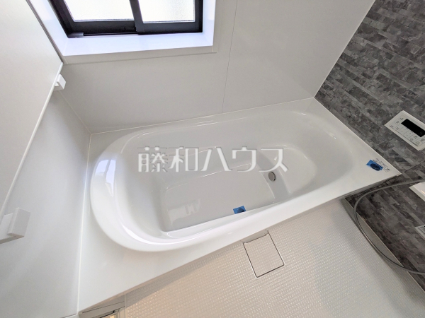 1号棟 浴槽 【西東京市向台町4丁目】 1号棟 浴槽 【西東京市向台町4丁目】