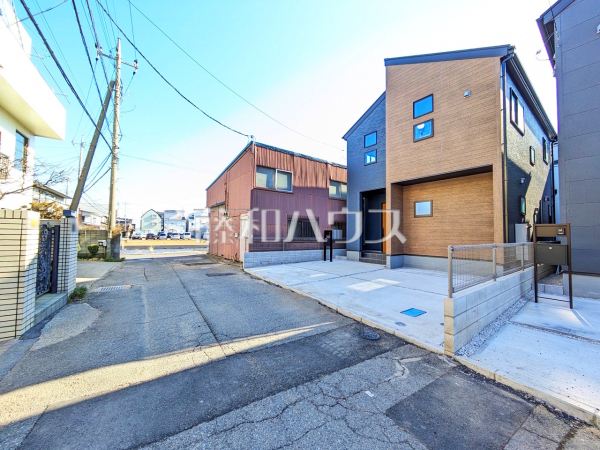 接道状況および現場風景 【新座市畑中1丁目】 接道状況および現場風景 【新座市畑中1丁目】