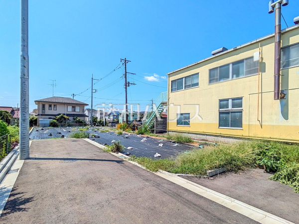 接道状況および現場風景 【武蔵村山市三ツ木3丁目】 接道状況および現場風景 【武蔵村山市三ツ木3丁目】