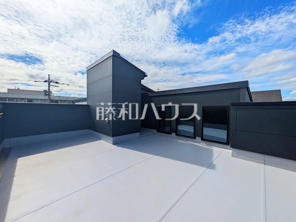 B号棟 ルーフバルコニー 【狛江市西野川2丁目】 B号棟 ルーフバルコニー 【狛江市西野川2丁目】