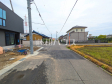 接道状況および現場風景 【岩倉市曽野町宮前】 接道状況および現場風景 【岩倉市曽野町宮前】