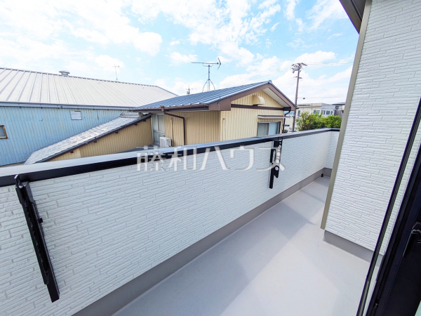 バルコニー 【北名古屋市熊之庄牛流】 バルコニー 【北名古屋市熊之庄牛流】