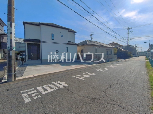 接道状況および現場風景 【北名古屋市熊之庄牛流】 接道状況および現場風景 【北名古屋市熊之庄牛流】
