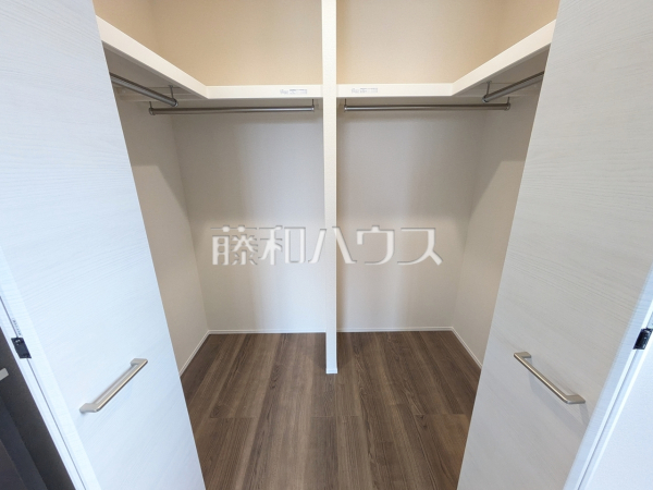 2号棟 ウォークインクローゼット 【春日井市坂下町4丁目】 2号棟 ウォークインクローゼット 【春日井市坂下町4丁目】