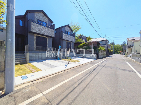接道状況および現場風景 【小金井市東町1丁目】 接道状況および現場風景 【小金井市東町1丁目】