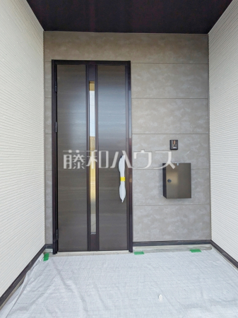 2号棟 玄関 【八王子市長房町】 2号棟 玄関 【八王子市長房町】