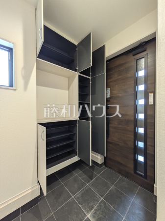 玄関収納 【富士見市渡戸2丁目】 玄関収納 【富士見市渡戸2丁目】