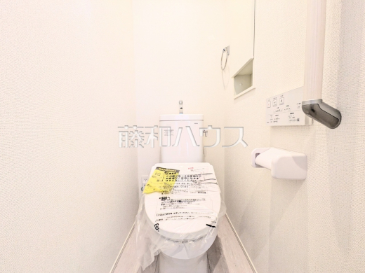 4号棟 トイレ 【東村山市恩多町1丁目】
