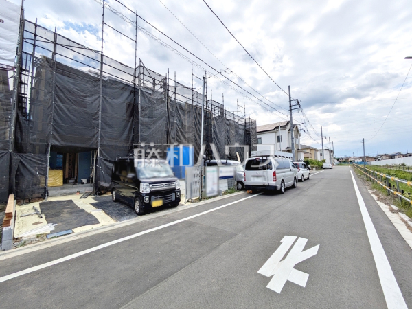 接道状況および現場風景 【日野市西平山3丁目】 接道状況および現場風景 【日野市西平山3丁目】