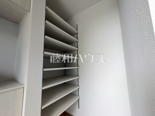 3号棟 収納 【日野市西平山3丁目】